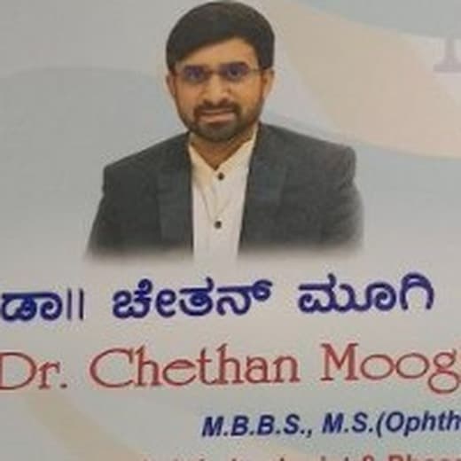 Dr. Chethan Moogi, Consultant Ophthalmologist & Phaco Surgeon at Mookambika Modi Eye Hospital Tumkur